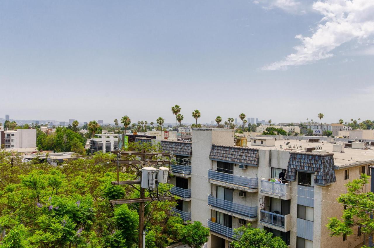 Sunset Strip 2 Bedroom 2 Bathroom With Pool & Views Appartamento